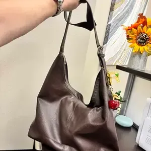 Women's Solid Color PU Leather Shoulder Bag