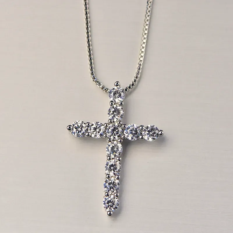 Full diamond cross pendant necklace