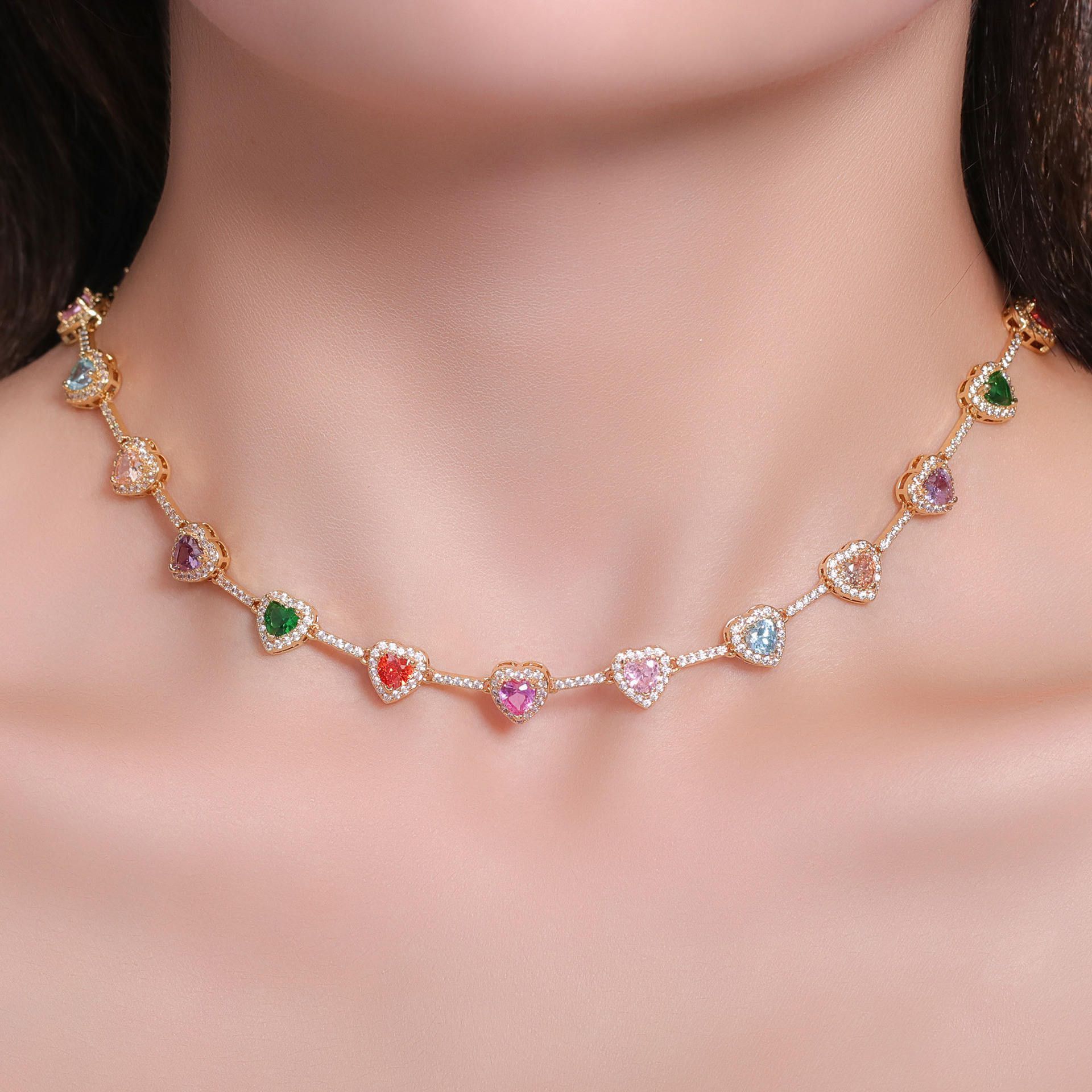New hot-selling 18k gold-plated non-fading ethnic necklace Ins style heart zircon beaded necklace