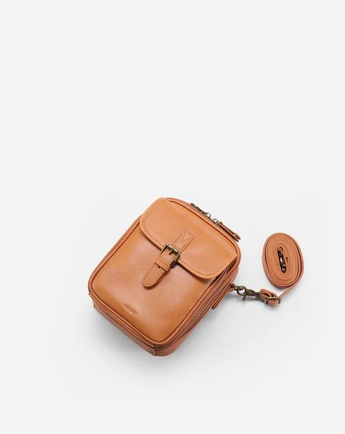 Multifunctional crossbody bag