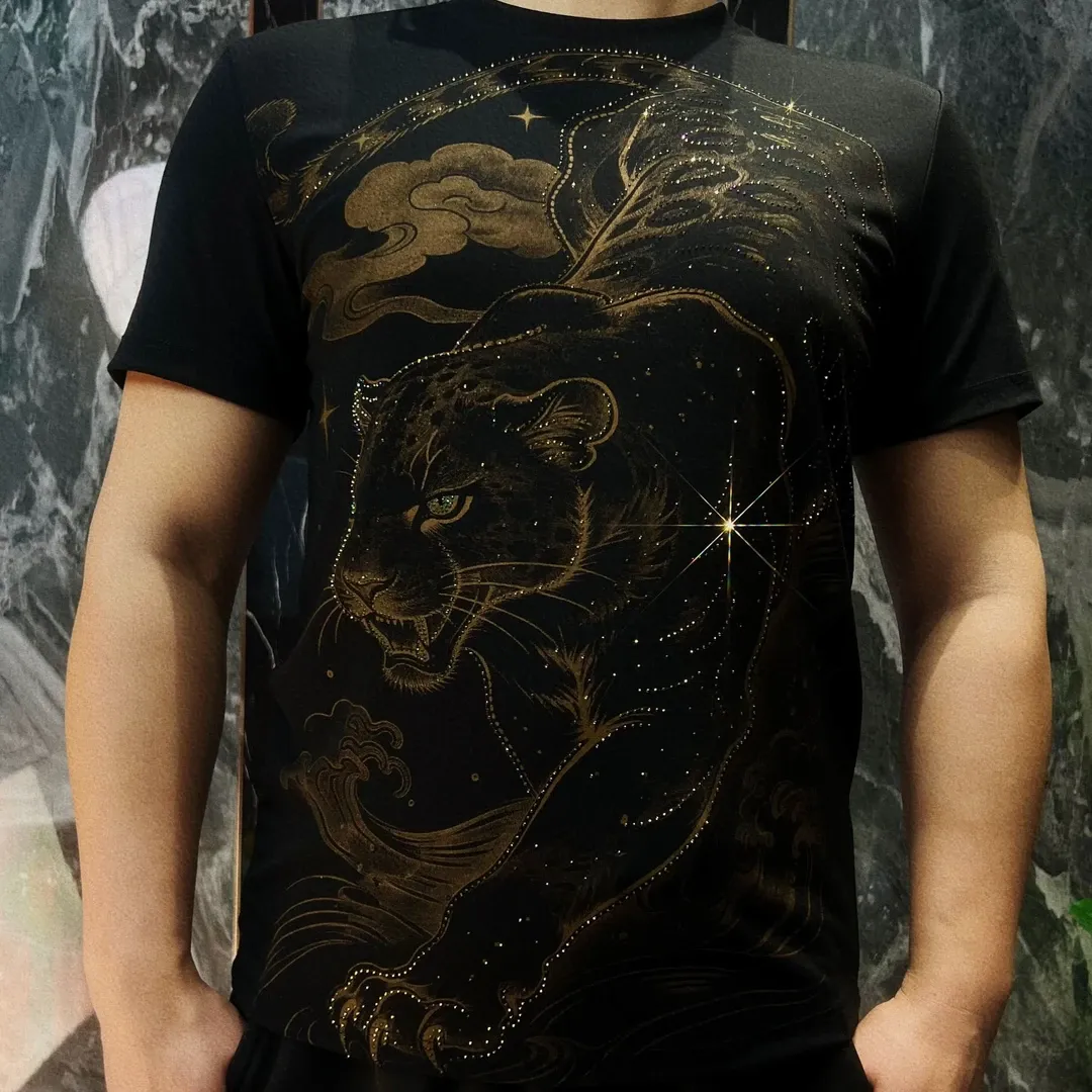 Men's Ice Silk T-Shirt with Gold-Foil and Rhinestone  Leopard Stepping on Auspicious Clouds  Design