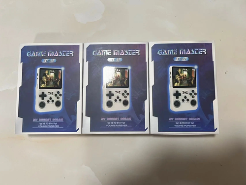 R36S Retro Video Handheld Game Console Linux System 3.5 Inch lPS Screen Built in 3000mah Battery 64GB Preinstalled Games
