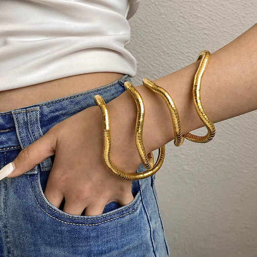 Creative Gift – Bendable Alloy Snake-Style Necklace (Silver Gold), Flexible Choker, Punk-Style Twistable Bracelet