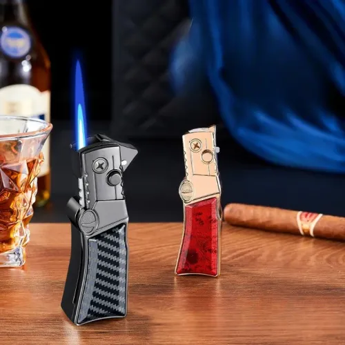 Outdoor Metal Lighter Refillable Design, Compact & Durable