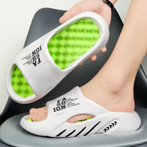 New Summer Men Massage Slippers Sides Indoor Outdoor Sandals Beach Casual Shoes Soft Sole Slides Men's Sandals