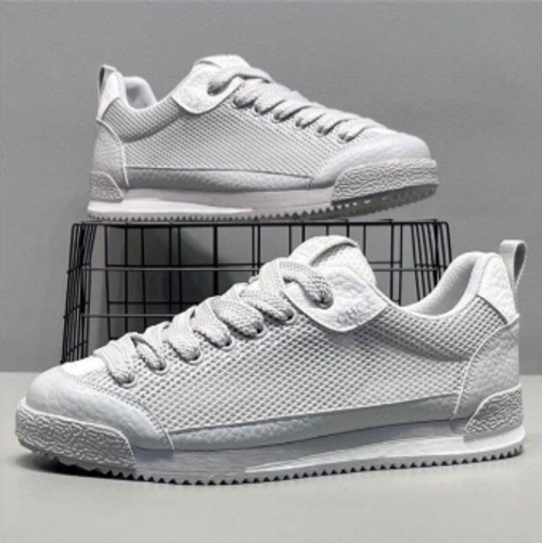 2026 New Breathable Low Top Thick Bottom Fashionable Lightweight Sports Men's Shoes