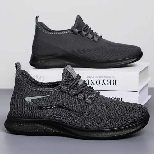 Men Lightweight Sneakers Slip On Breathable Mesh Walking Shoes Non Slip Casual Outdoor Running Comfortable soft Summer Shoes
