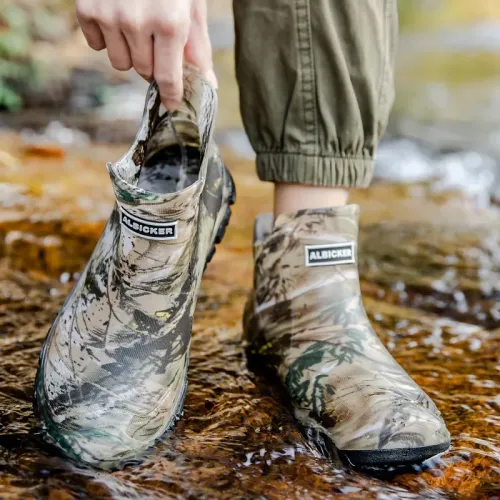 Men's rain boots are waterproof, non slip, and wear-resistant outdoor boots