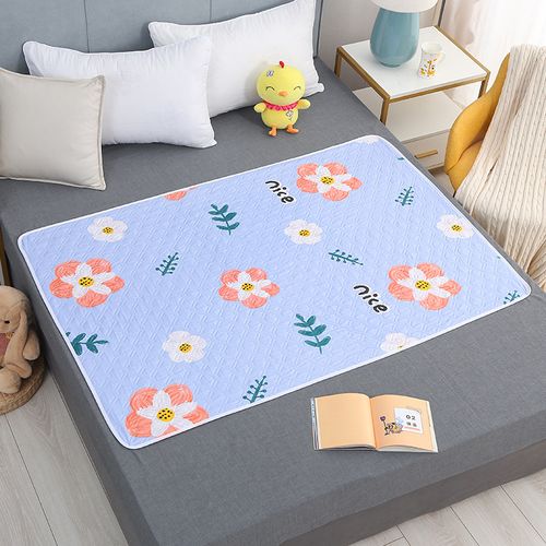 80x120cm waterproof and washable diaper pad for nighttime and menstrual protection, suitable for elderly, patient, and infant care.