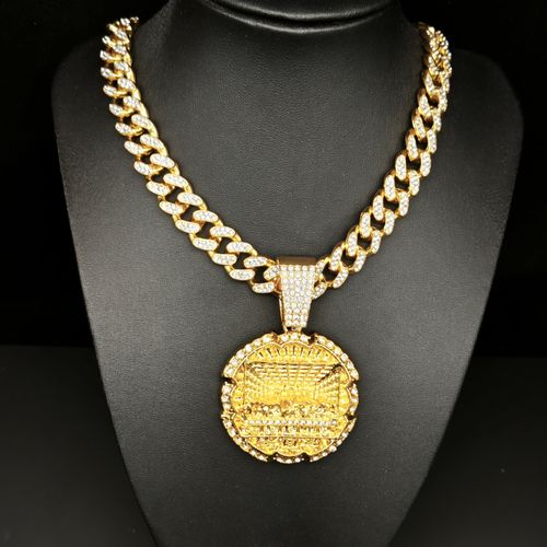 A Popular Large-Sized Hip-Hop Pendant Necklace With Full Diamonds From Europe And America For The Last Supper