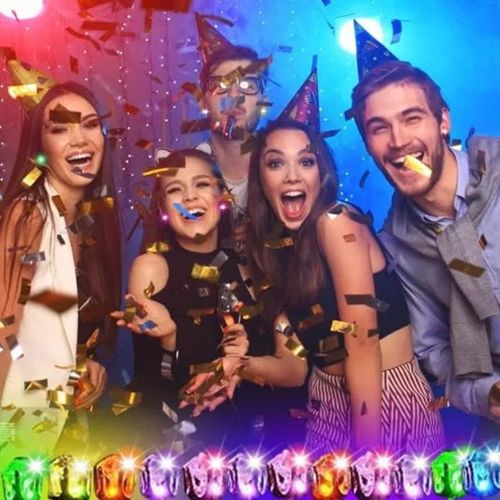 A pair Stylish LED-illuminated crown earrings