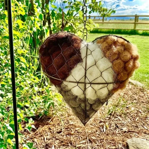Handmade Alpaca Fiber Bird Nesting Heart Heart Shape Cotton Wool Winter Bird Tree Shelter Hanging Weather-Resistant