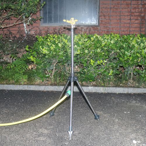 Sprinkler atomizing nozzle automatic watering 360 degree rotation