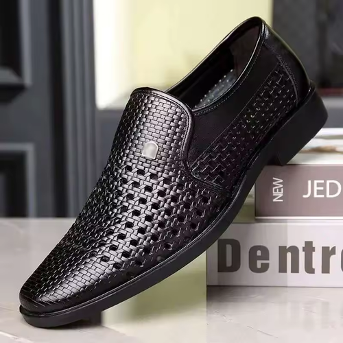 Solid Color Hallow Leather Shoes for Man New Design Brown Black Business Formal Casual Shoes Sandals Man