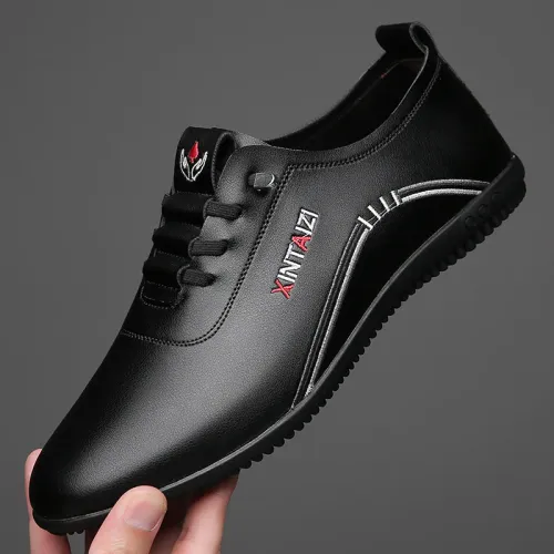 Leather Shoes for Men Fashion Soft Sole Men Loafers Comfortable Lightweight Walking Shoes Men Flats Moccasins Zapatillas Hombre