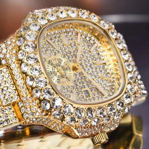 A Symphony of 1000 Diamonds, Worn Only by Those Who Command Destiny