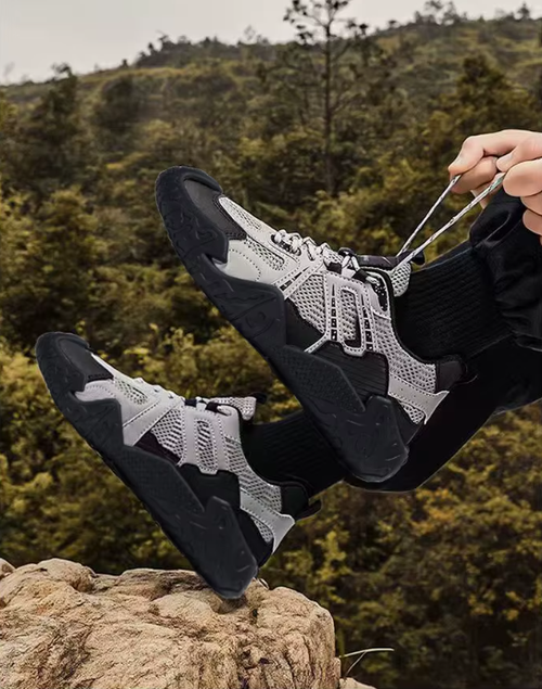 Casual Sneakers 2026 New Fashion Increase Anti-slip Low-top Casual Sports Shoes