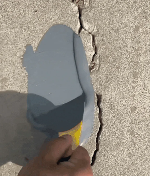 Roof Invisible Waterproof Coating Waterborne Polyurethane Roof Waterproofing Agent Powerful Leak Proof Sealant for Crack Repairs