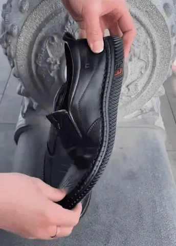 Men's casual loafers—stylish design, comfortable and versatile! 👞✨