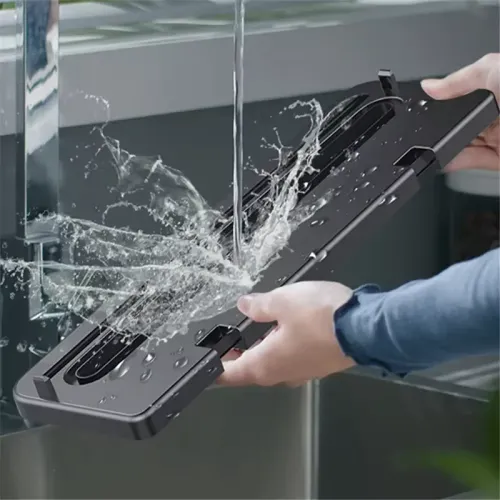 Automatic vacuum sealer for food preservation at home