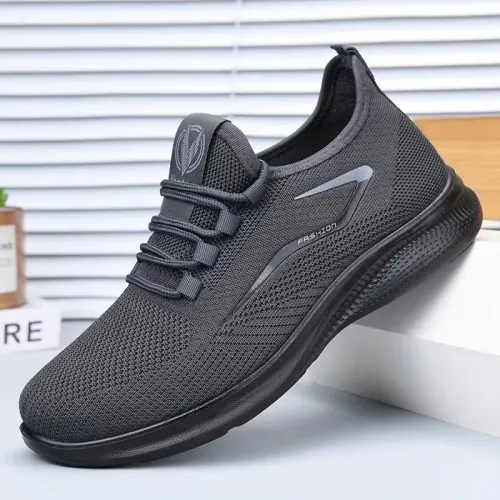 Men Lightweight Sneakers Slip On Breathable Mesh Walking Shoes Non Slip Casual Outdoor Running Comfortable soft Summer Shoes