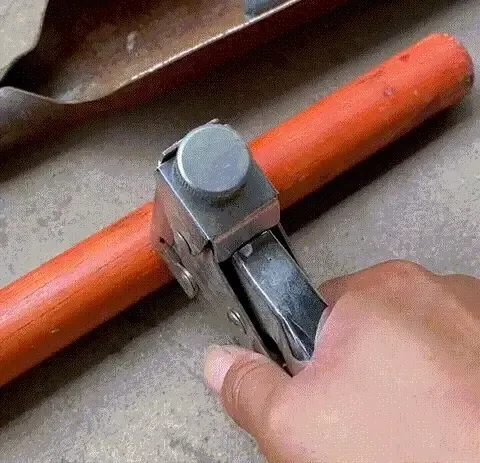 🛠️ 4 In 1 Staple Nail Tool ✅ Adjustable Power & 600 Nails Included | Fast DIY Woodworking Fixes 🔥 -49% TODAY ONLY