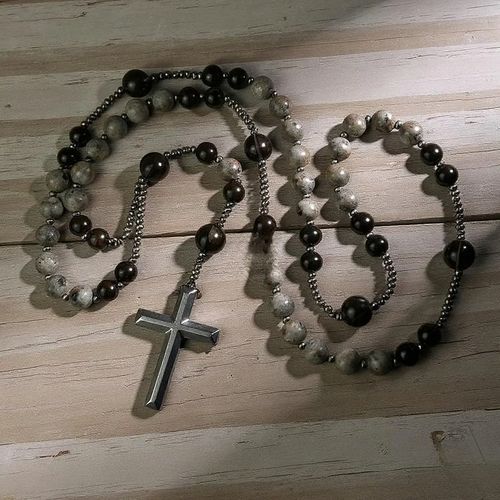 Natural Obsidian Yooperlite Rosary Necklace, UV Reactive Energy Protection Healing Crystal