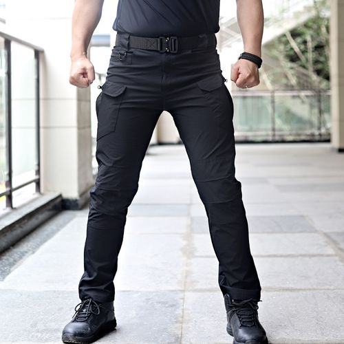 BALCK training pants
