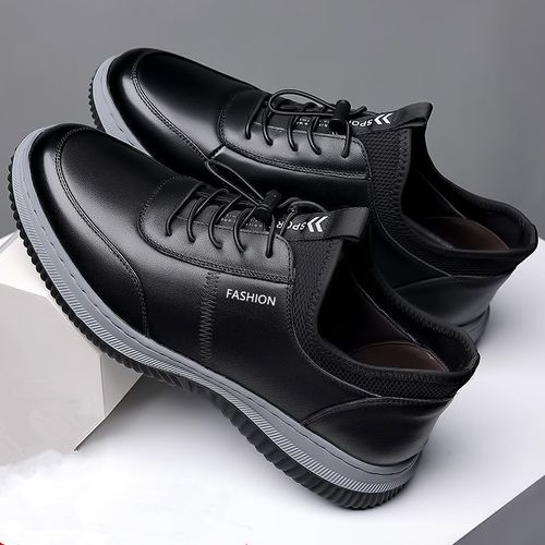 Men's casual leather shoes with breathable soft sole and soft surface