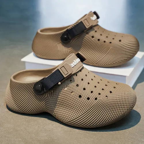 Men's Summer Thick Bottom Casual Sandals Driving Two-Way Outdoor Wear Beach Shoes Anti-Slip Wear-Resistant 3D Pattern Hole Shoes