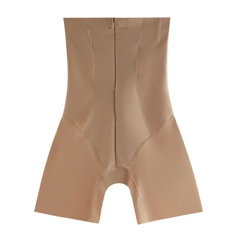 Seamless body shaping shorts