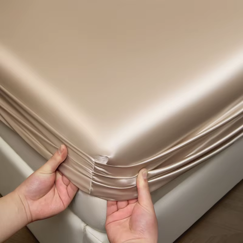 ✨ 3-Piece Ice Silk Fitted Sheet Set, 1 Fitted Sheet + 2 Pillowcases, Silky Smooth Cooling & Breathable Bed Sheets with Stretchy Elastic Fit for 10–18cm Mattresses