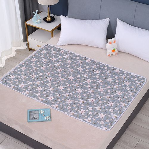 80x120cm waterproof and washable diaper pad for nighttime and menstrual protection, suitable for elderly, patient, and infant care.