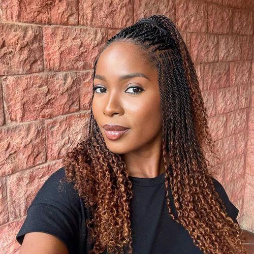 High-end handmade women's wig, full head coverage, medium length.