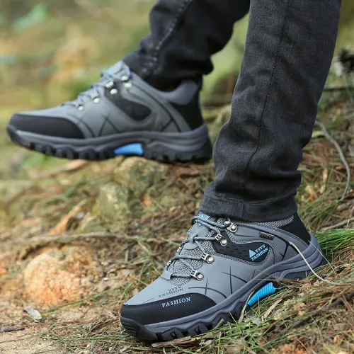 New men's sports hiking shoes 2026 men's anti slip training shoes leather outdoor