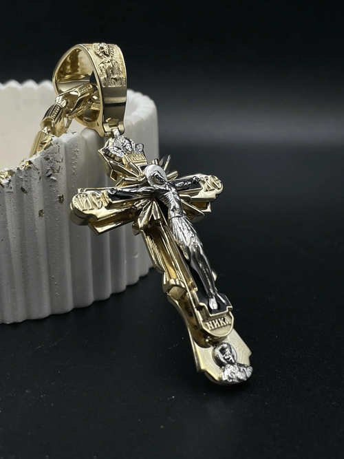 Consecration of the Holy Jesus Pendant