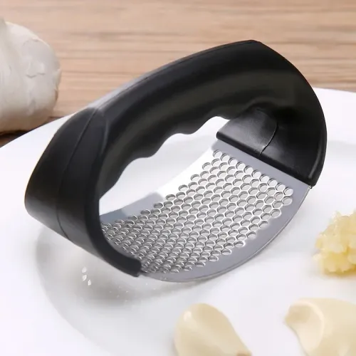 Stainless Steel Garlic Press Crusher Manual Garlic Chopper Garlic Chopping Tools Fruits and Vegetables Kitchen Gadge