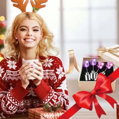 A pair Stylish LED-illuminated crown earrings