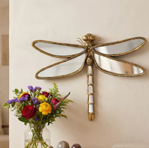 Resin Material Dragonfly-Shaped Decorative Hanging Piece, for European-Style Living