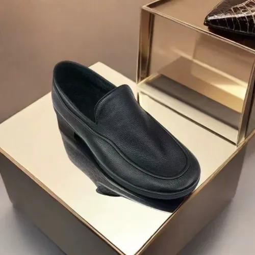 Famous Designer Loafers Moccasins for Men Hot Selling Men's Dress Shoes Loafers Casual Flat Leather Shoes
