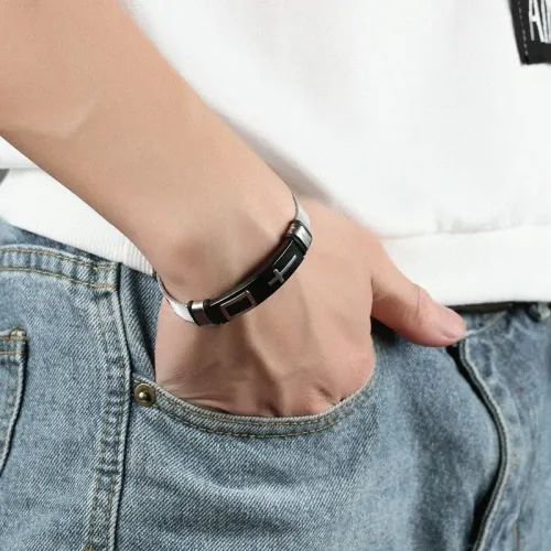 New Adjustable Metal Men's Bracelet Fashion Celtic Cross Pattern Bracelet Push-Button Charm Bracelet Black Golden