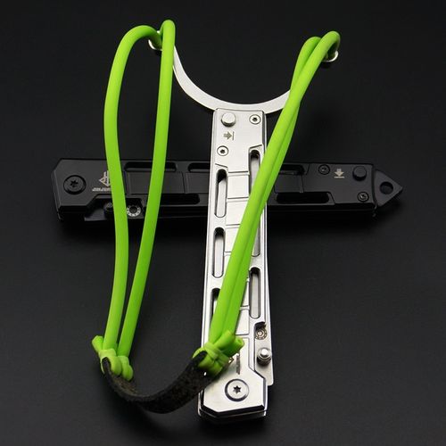 Multifunctional Camping Tool: Folding Stainless Steel Fruit Knife