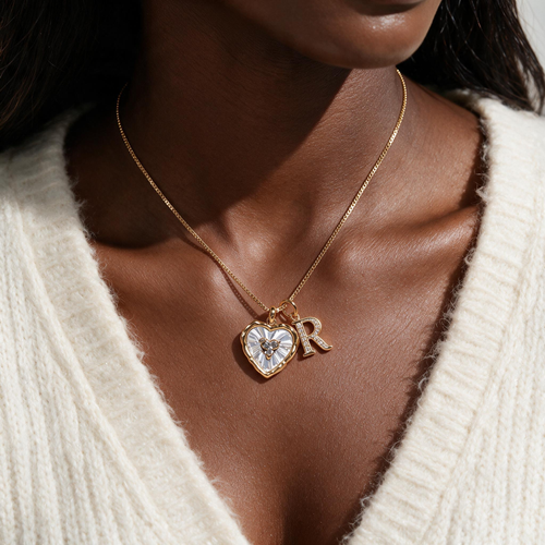 ❤️ Personalized R Initial Heart Necklace – Elegant Gold Crystal Pendant for Women