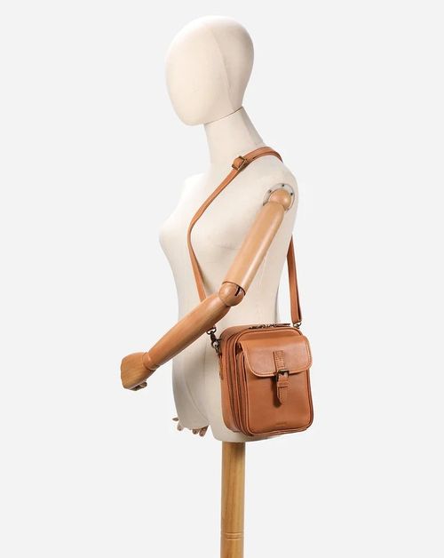 Multifunctional crossbody bag