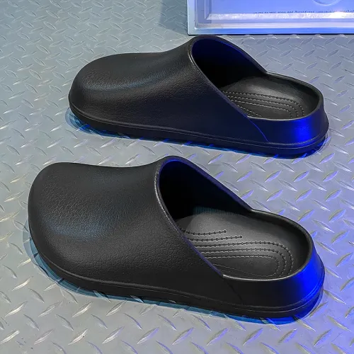 Outdoor Waterproof Anti slip Oil proof Shoes Summer new Soft Sole comfort Casual Sandals