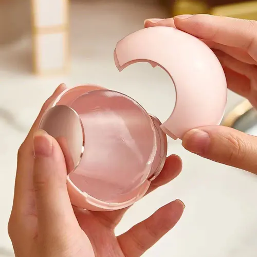 Reusable hair removal balls