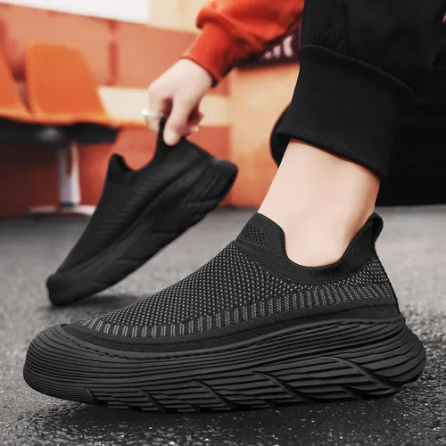 BLACK Ultra-Soft, Thick-Soled, Breathable Mesh & Flyknit Athletic Casual Shoes