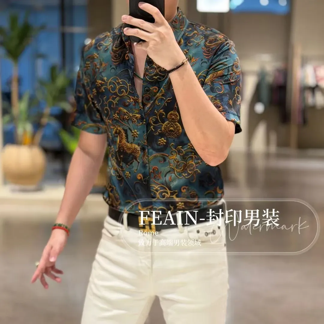 Blue velvet shirt featuring horse and gourd prints, crafted from ice silk.
