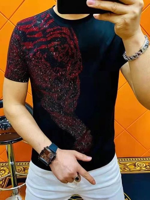 Men's Red Short-Sleeve Ice Silk Top Featuring a Descending Tiger Design