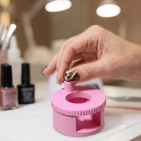 Rotating Cats Eye Nail Magnet Tool